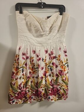 Trixxi Strapless Floral Dress in Ivory and Magenta